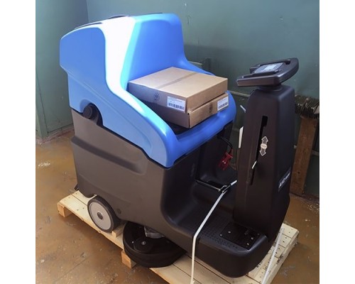 Аккумуляторная поломоечная машина BECKER A12 66 Rider (без ЗУ, без АКБ) Аккумуляторная поломоечная машина BECKER A12 66 Rider (без ЗУ, без АКБ)